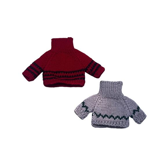 Pair of Knit Sweaters for Dolls Or Teddy Bears - Picture 1 of 4